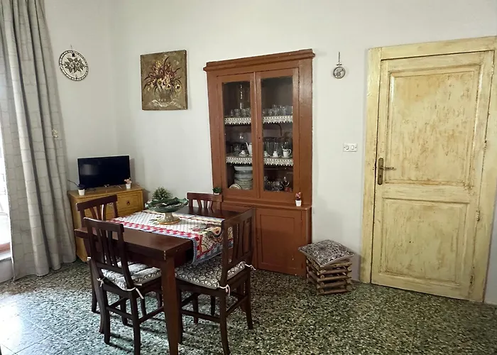 Al Vicoletto House